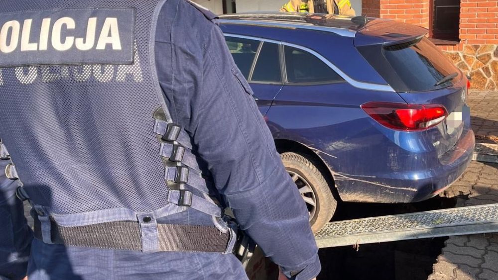 zapadlisko fot. Facebook @Komenda Powiatowa Policji w Człuchowie