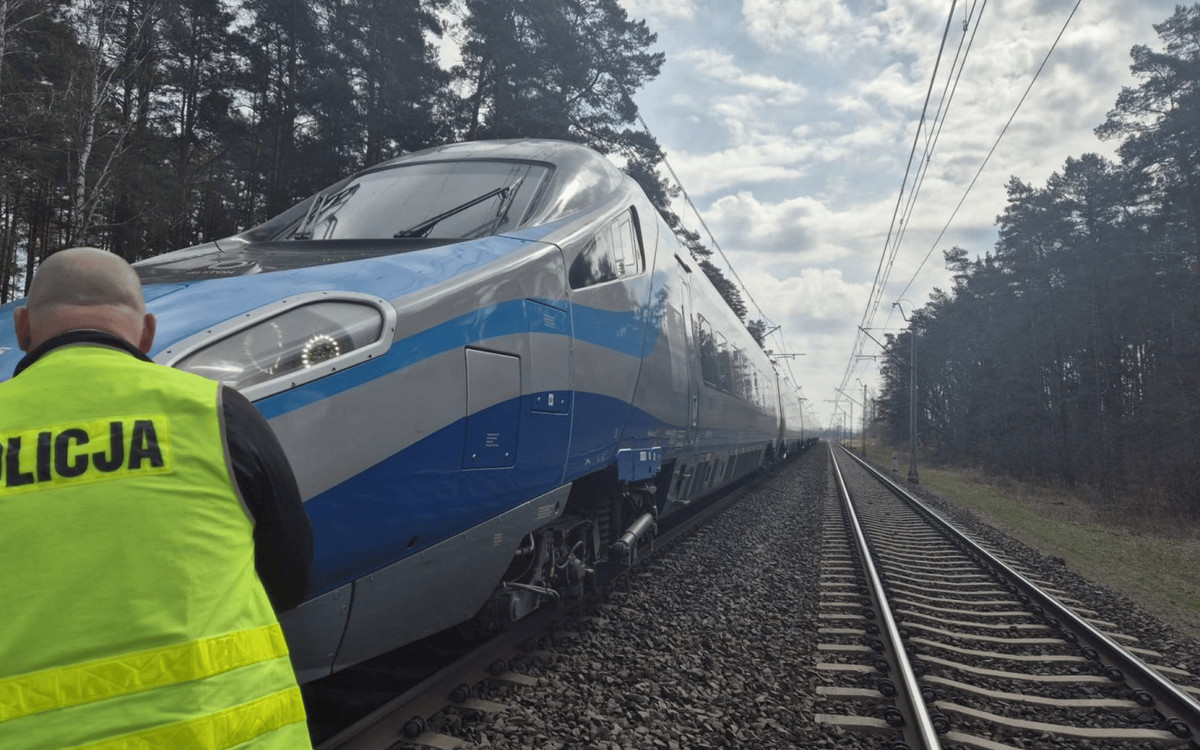 Tragedia na torach. Pociąg Pendolino potrącił 14-latka, chłopiec zginął na miejscu