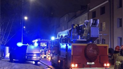Tragiczny pożar w polskim mieście. W akcji pięć zastępów straży, nie żyje jedna osoba