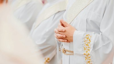 Kościół i rząd tworzą plan dla Polski na wypadek wojny. Znamy szczegóły