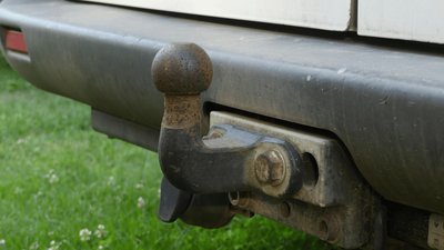 500 zł mandatu i 8 punktów karnych. Na ten przepis kierowcy muszą uważać
