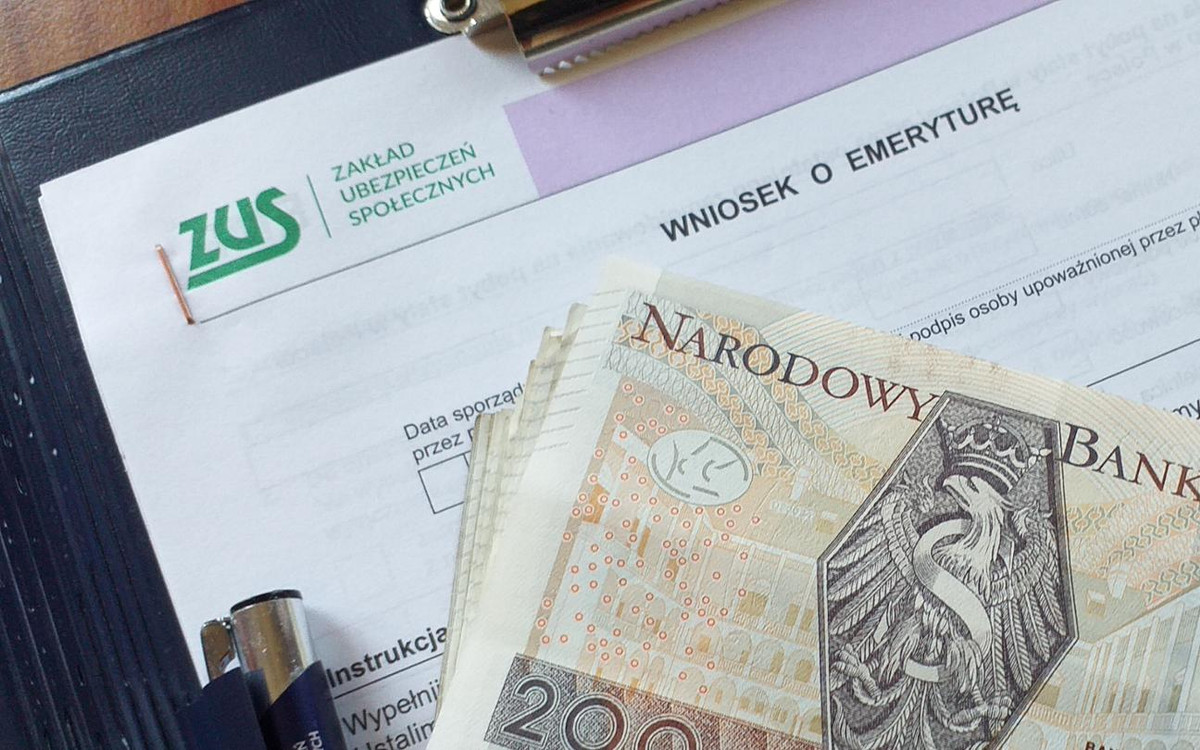 Ile trzeba zarabiać, żeby mieć 6 tys. zł emerytury? Zaskakująca odpowiedź