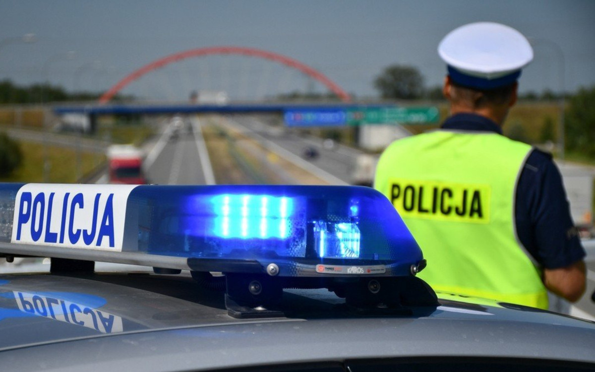 Dramat na A4, zderzyły się autokary pełne dzieci. Jechało nimi 99 osób