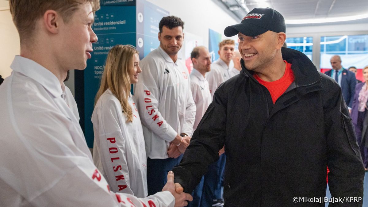 Karol Nawrocki w odzieży firmy Nowrocky