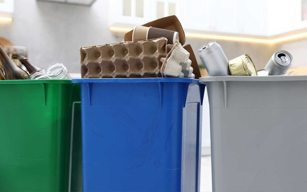 Te osoby nie muszą płacić za śmieci. Wielu Polaków wciąż nie ma o tym pojęcia