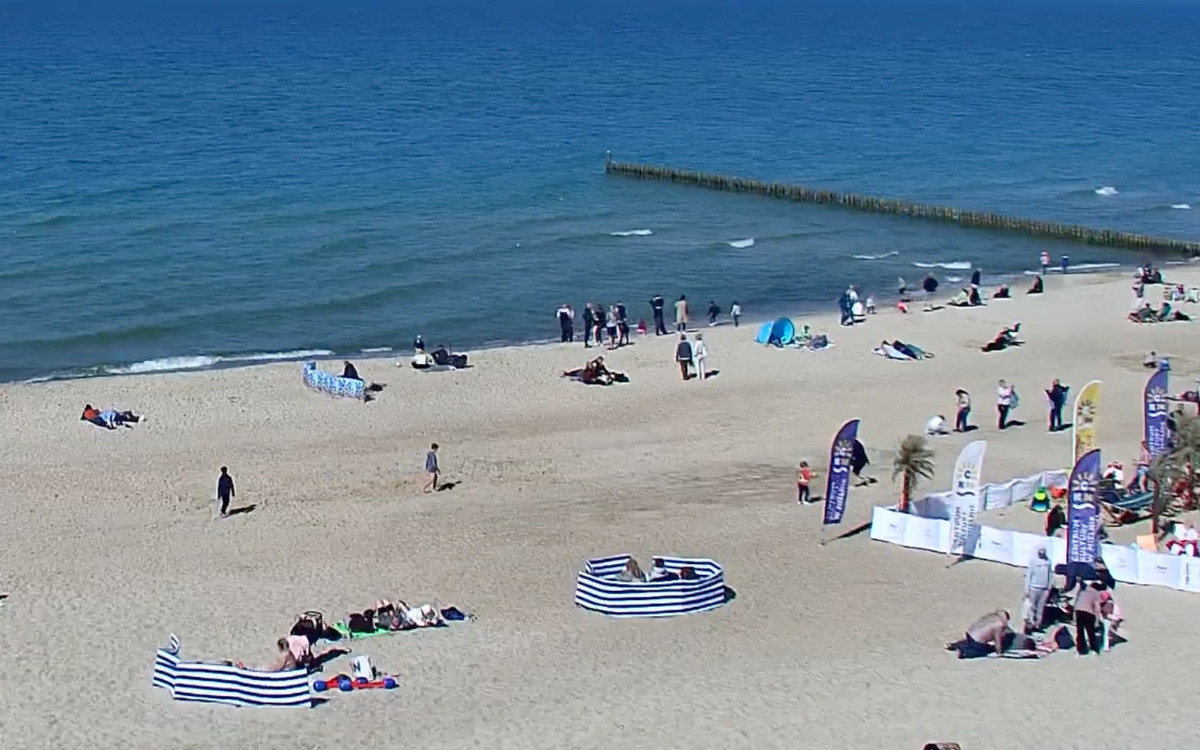 Nie do wiary, co dzisiaj pojawiło się na plaży w Mielnie. Kamery wszystko uchwyciły