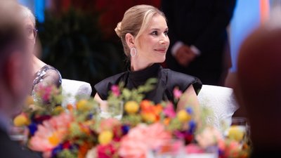 Niebywałe, jak ubrała się Marta Nawrocka w Szwajcarii. Wszyscy patrzyli tylko na nią
