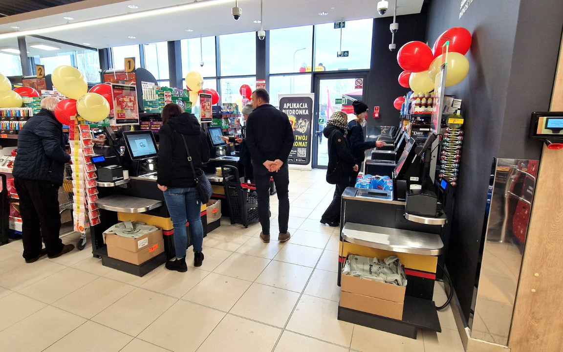 Zaczęło się w Biedronce, czas tylko do soboty. Popularny kosmetyk za 1 zł