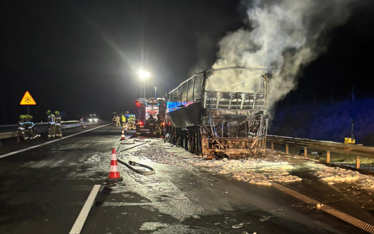 Dramat na polskiej trasie, autobus w ogniu. Wewnątrz było 57 osób