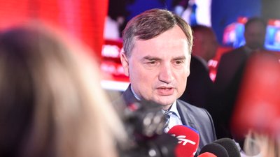 Do tego kraju może teraz uciec Ziobro. Zaskakujący kierunek, nie Białoruś ani USA