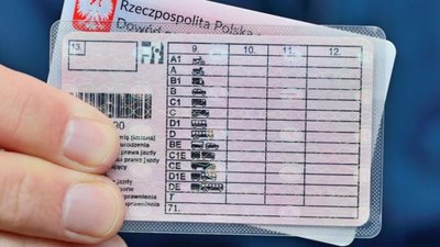 Koniec bezterminowego prawa jazdy w Polsce. Te osoby muszą wymienić dokument
