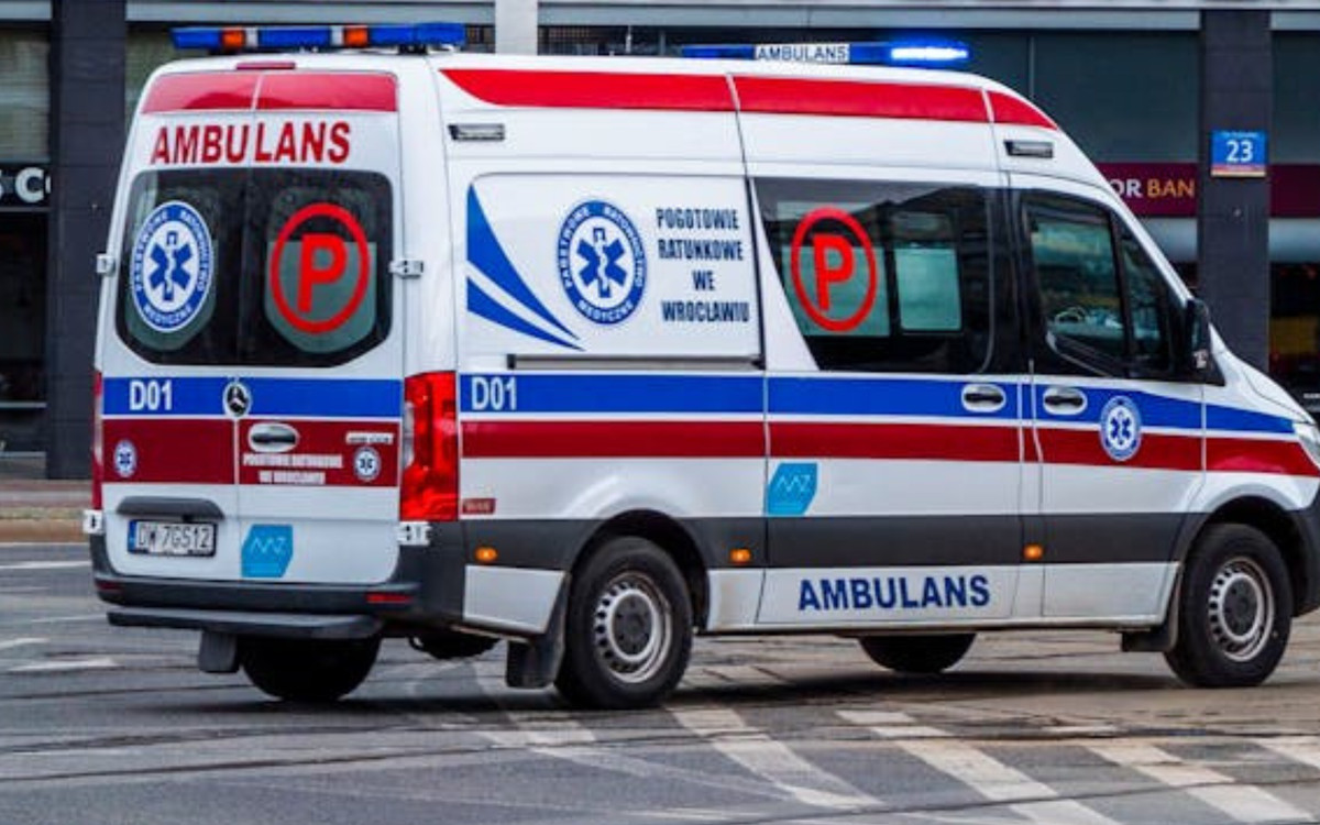 Tragiczny wypadek na S7. Lądował śmigłowiec LPR, droga zablokowana w obu kierunkach