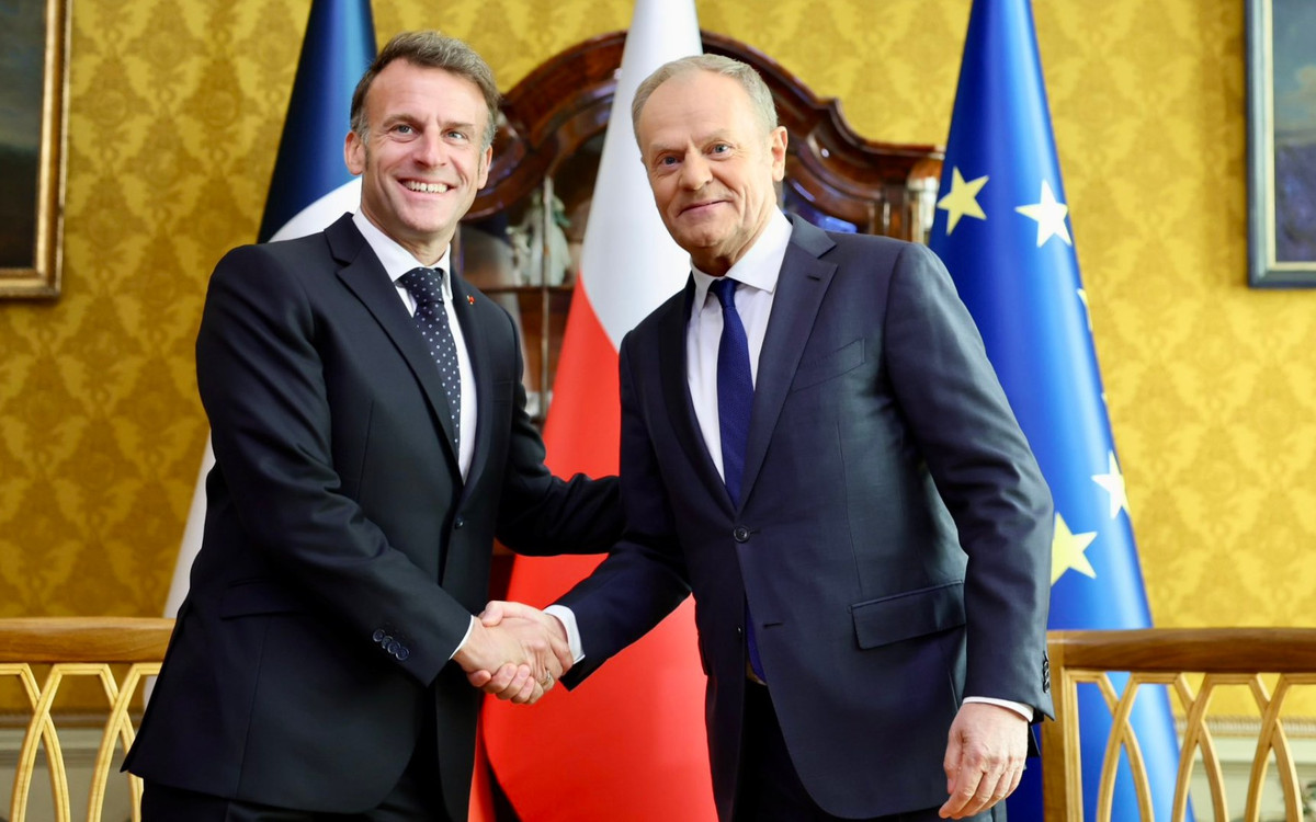 Donald Tusk pokazał wiadomość, jaką dostał w nocy od Macrona. Wystarczyło 5 słów