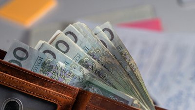 Zapytali Polaków o dopłaty do emerytur artystów. Miażdżący wynik sondażu