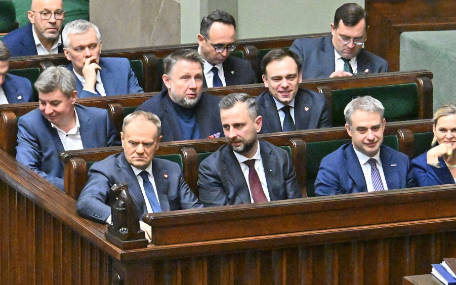 Któremu politykowi Polacy ufają najbardziej? Wyniki sondażu wskazują jasno