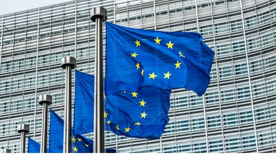 Polacy chcą wyjścia z Unii Europejskiej? Najnowszy sondaż stawia sprawę jasno