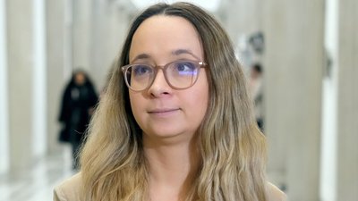 Znana posłanka usłyszała dramatyczną diagnozę. „Kość jest przeżarta przez nowotwór”