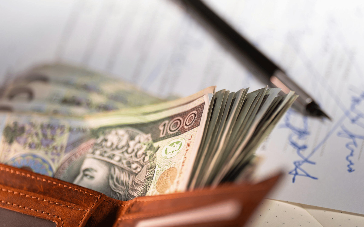 Wcale nie średnia krajowa. Tyle zarabia przeciętny Polak