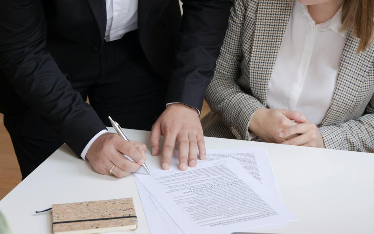 Kluczowe zmiany w dziedziczeniu. Te osoby nie „dostaną” mieszkania po zmarłych bliskich