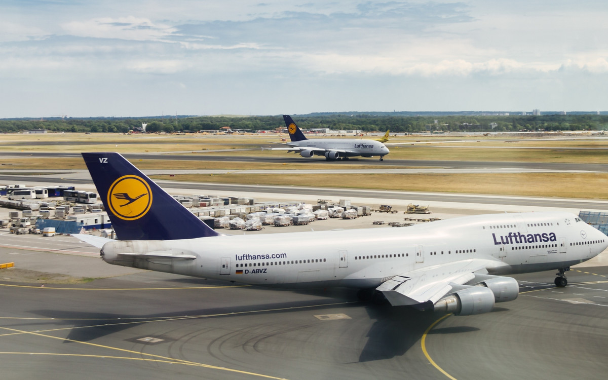 Lufthansa zawiesza loty i likwiduje połączenia. Decyzja dotknie wielu Polaków