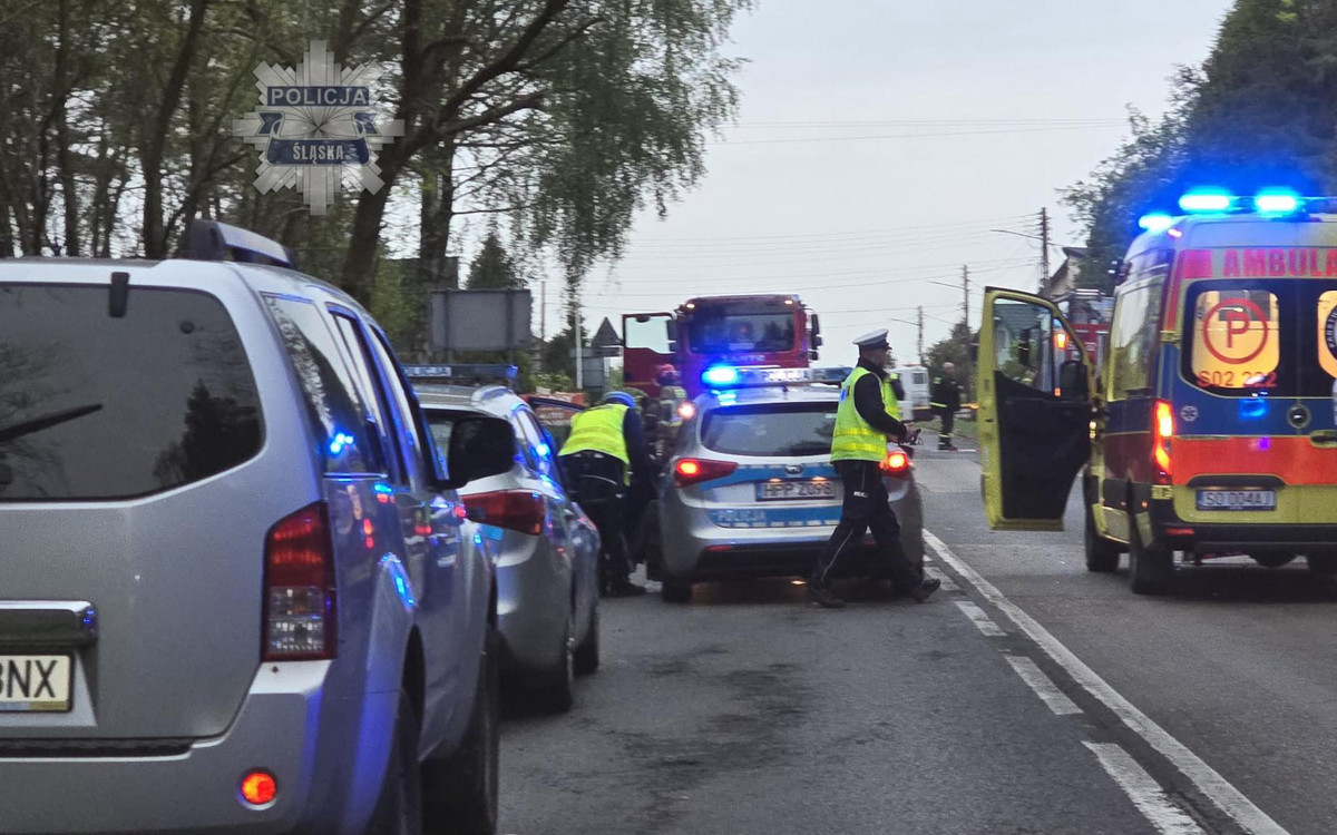 Nie żyje jedna osoba, jest wielu rannych, w tym dzieci. W akcji 7 karetek i LPR
