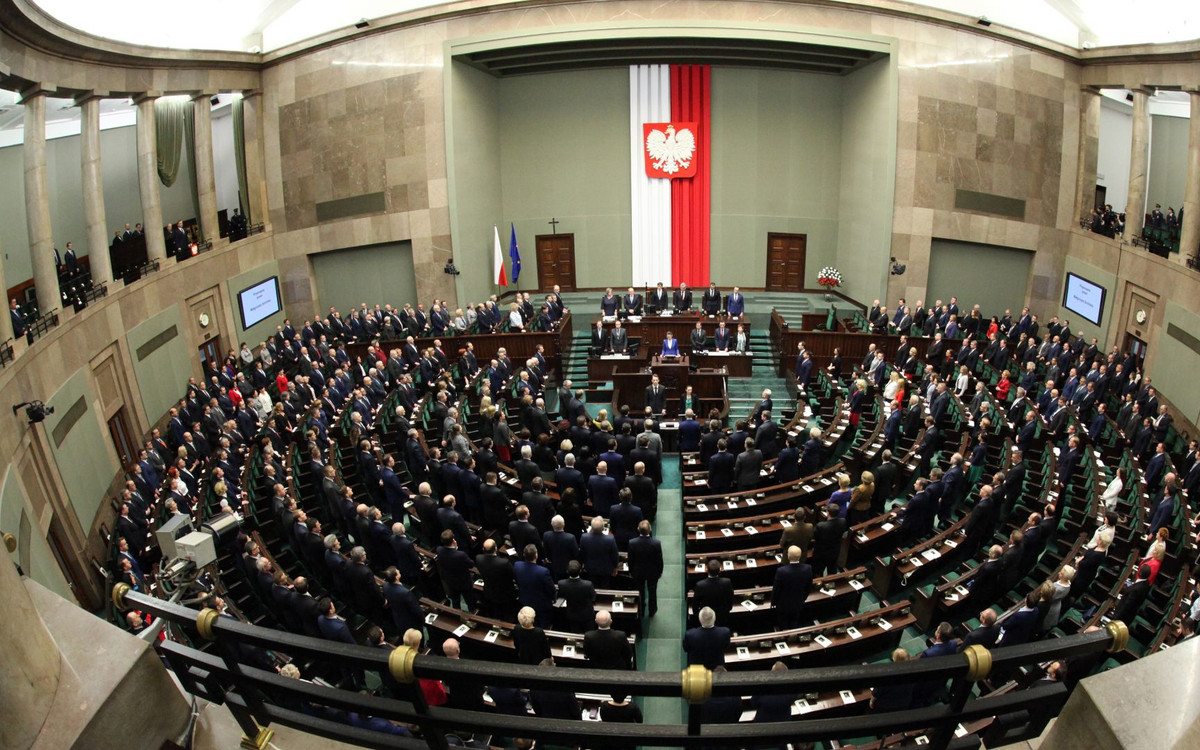 Polska przygotowuje plan ewakuacji milionów ludzi. W grze 10 państw