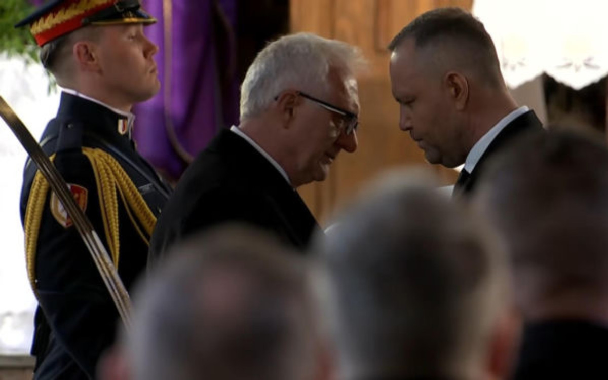 Niebywałe, co Karol Nawrocki zrobił na pogrzebie Łukasza Litewki. Wszyscy zaniemówili