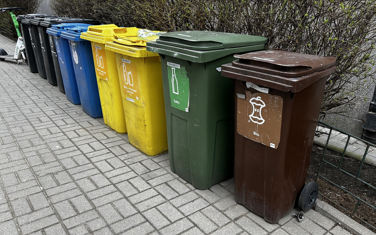 Od 1 kwietnia odbiór na nowych zasadach. Tu ogłosili koniec z workami na śmieci