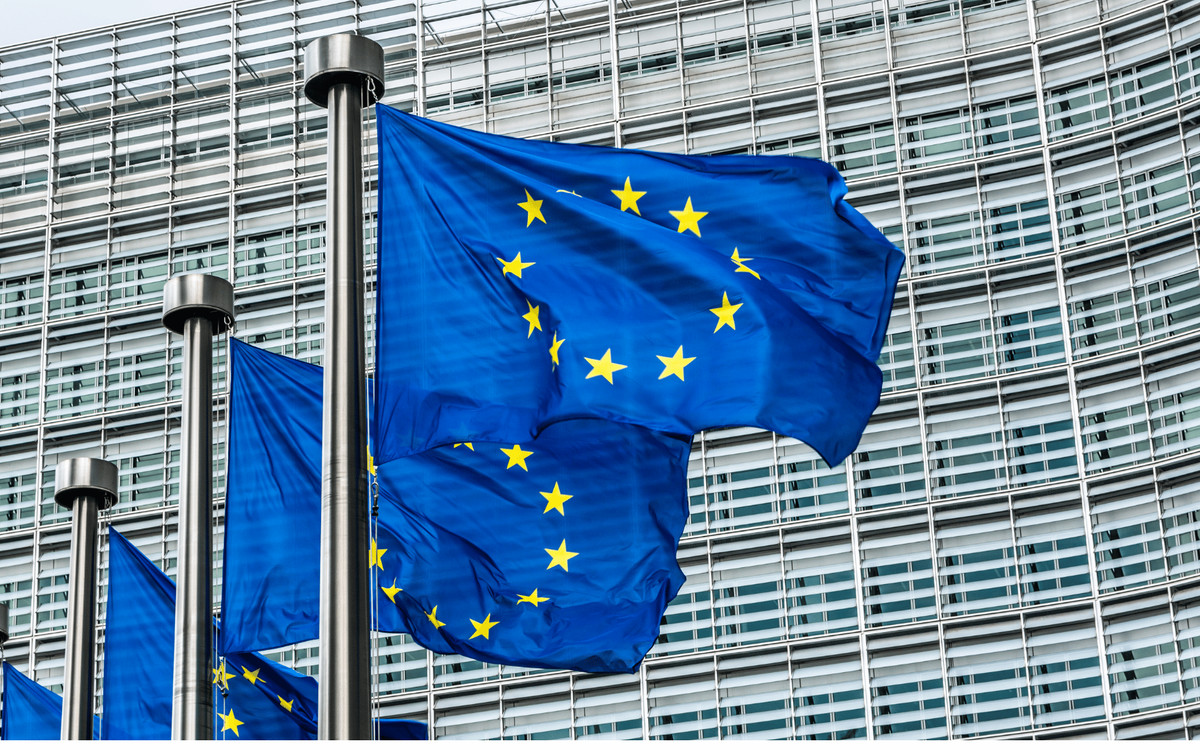 Polacy chcą wyjścia z Unii Europejskiej? Najnowszy sondaż stawia sprawę jasno