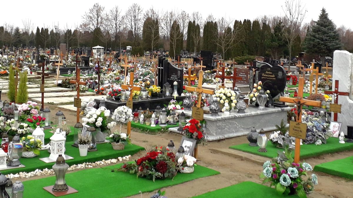 Pogrzeb na cmentarzu na Majdanku w Lublinie fot. UM Lublin