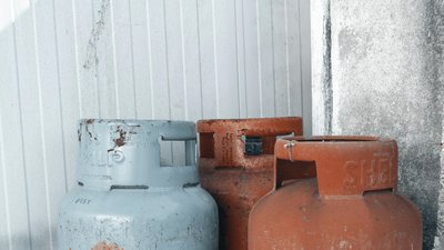 Zakaz butli gazowych w Polsce. Mieszkańcy dostają pisma, będą kontrole