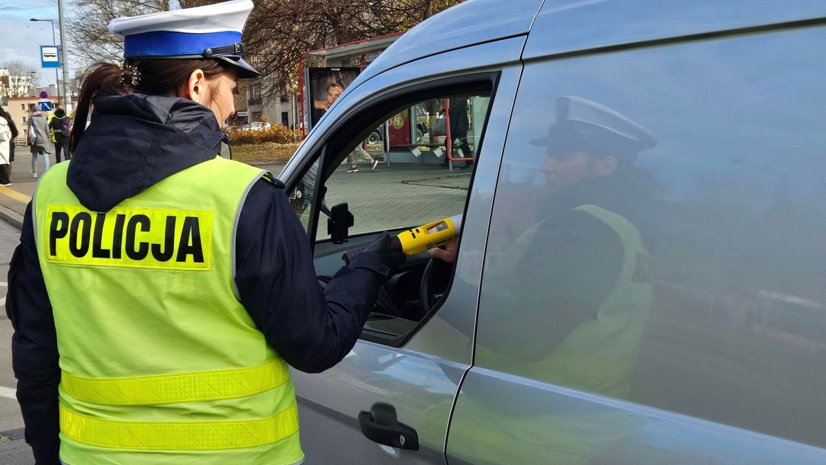 Policja, drogówka. Fot. Facebook/Wydział Ruchu Drogowego Komendy Stołecznej Policji