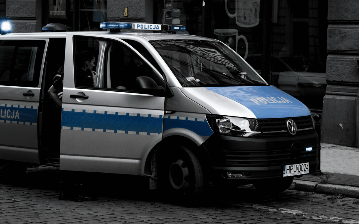 Nie żyje jedna osoba, aż 66 zostało rannych. Z samego rana policja przekazała tragiczne wieści