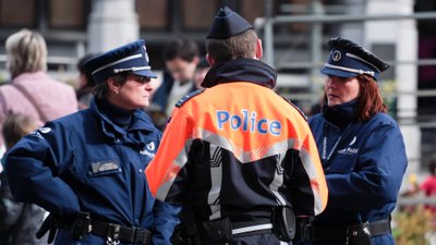 Autobus szkolny zderzył się z pociągiem. Nie żyją cztery osoby, w tym dwoje dzieci