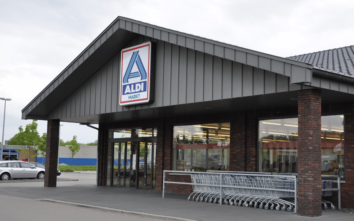 Polacy pobiegli do Aldi i biorą po kilka sztuk. Tylko 9,99 zł