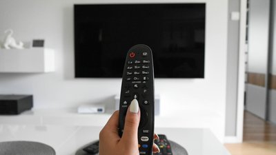 Już dziś TVN pokaże kultowy polski film. Ten hit uwielbiają miliony Polaków