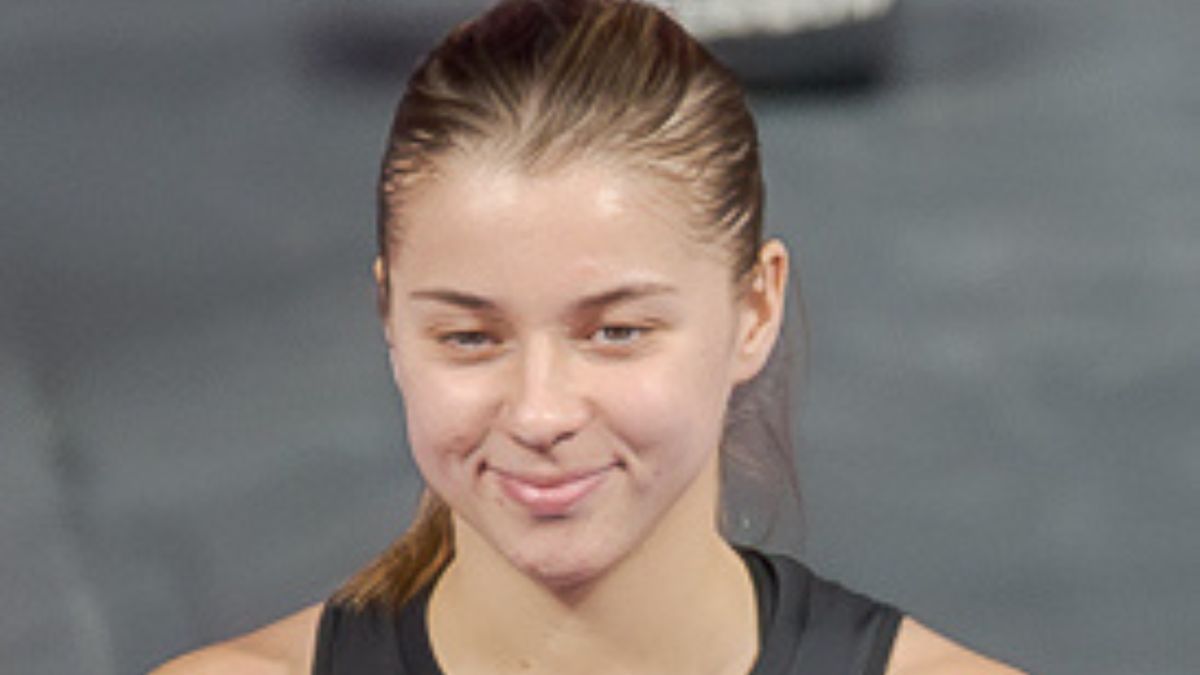 Maja Chwalińska fot. commons.wikimedia/By Nuță Lucian from Cluj-Napoca, Romania - Qualifying TransylvaniaOpen | Maja Chwalinska vs Ilinca Dalina Amariei 6-1,6-1, CC BY-SA 2.0
