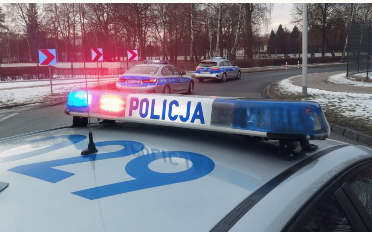 Dantejskie sceny w galerii handlowej. 13-latek zaatakował starszego mężczyznę