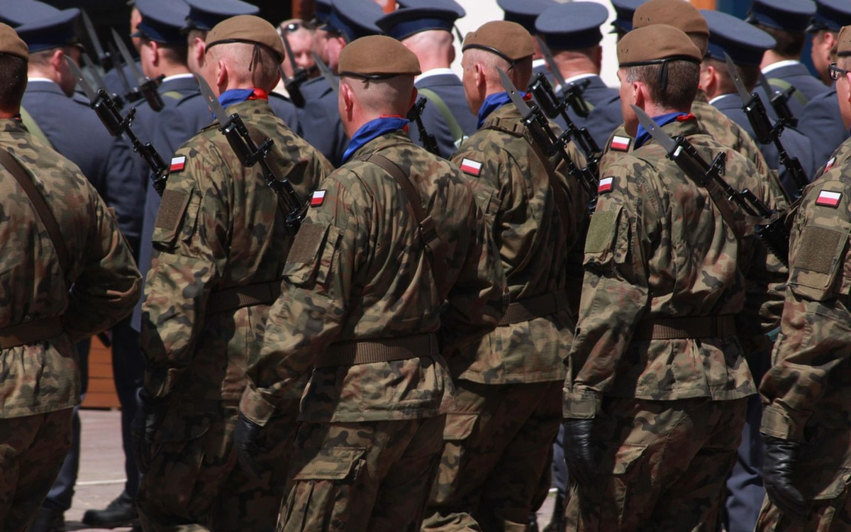 Wojsko wezwie ponad 200 tys. Polaków. Na liście nawet seniorzy i kobiety