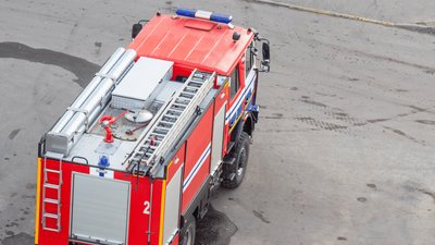 Nie żyje mężczyzna, pilna ewakuacja wszystkich pasażerów pociągu. W akcji wszystkie służby