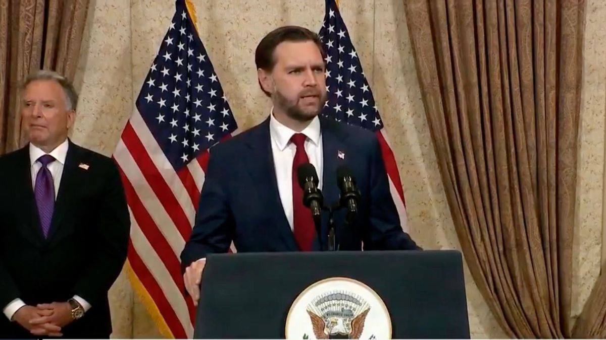 J. D. Vance. Fot. X/@RapidResponse47.