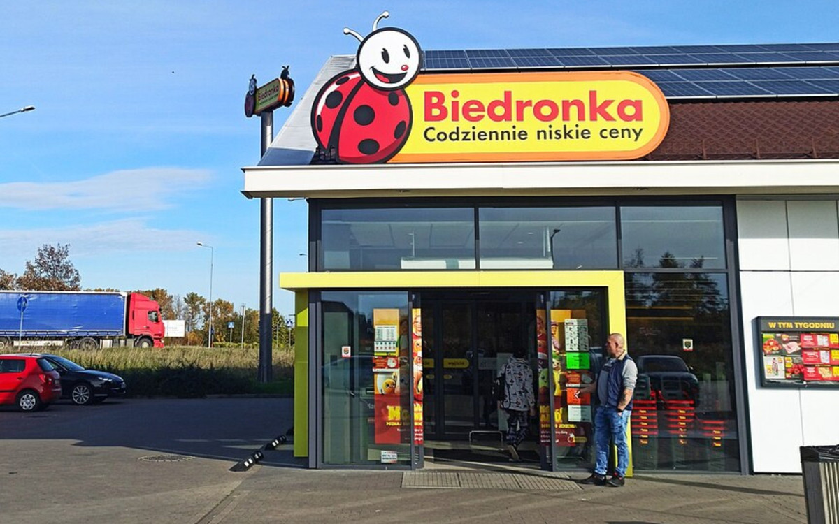 Klikasz to przy kasie samoobsługowej? Pracownicy Biedronki mają pilny apel
