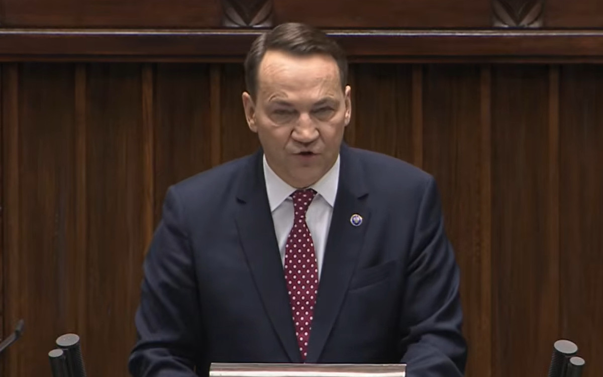 Sikorski ostrzega w Sejmie, padły zaskakujące słowa. „Sytuacja jest poważna”