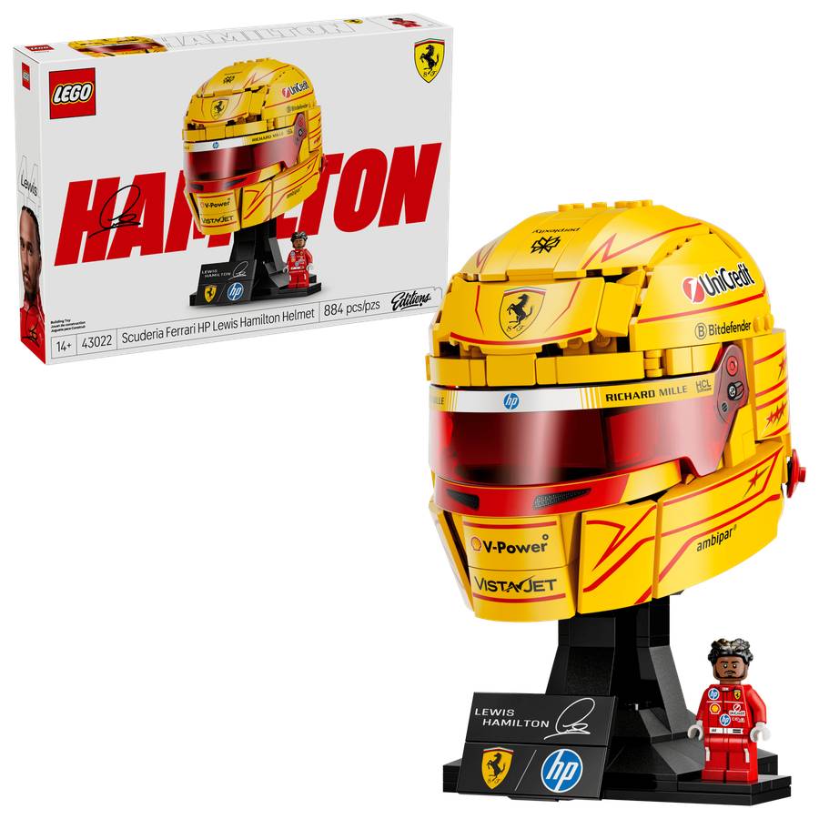 Kask Lewis Hamilton Scuderia Ferrari HP fot. LEGO