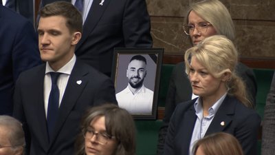 Poruszające sceny w Sejmie. Tak pożegnali Łukasza Litewkę, Czarzasty nie krył łez
